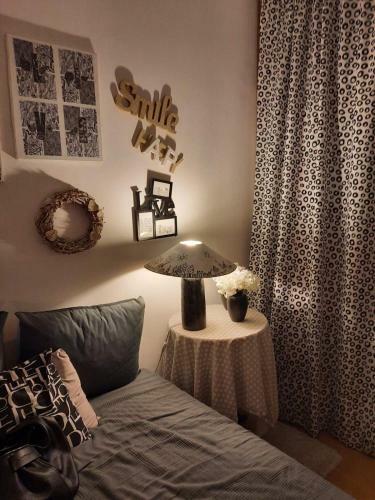 Artsy Studio Apartment