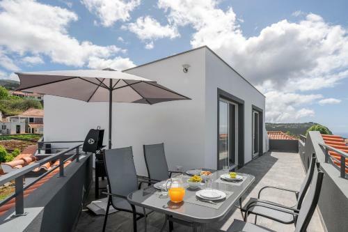 Intelsol Calheta Apartments By An Island Apart