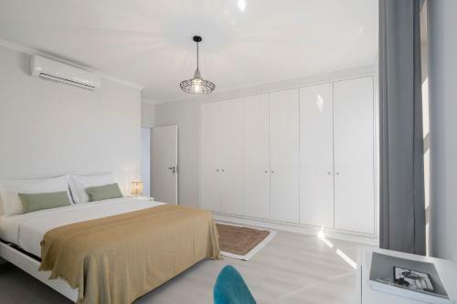 Intelsol Calheta Apartments By An Island Apart