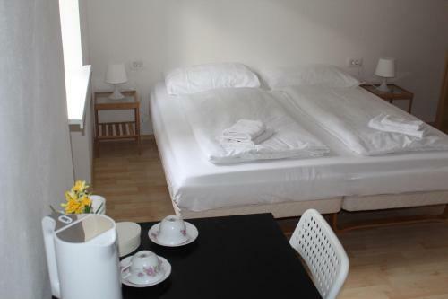 Hostal Lemonwood House