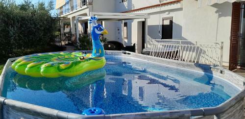 Apartments Milok