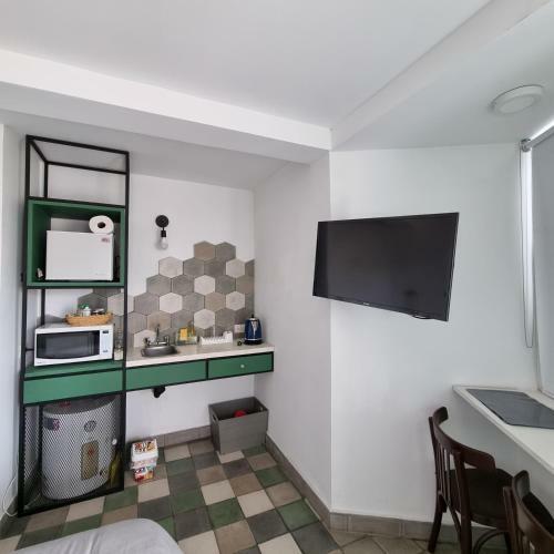 Apartamento Monoambiente Luminoso, 5 Piso Escalera