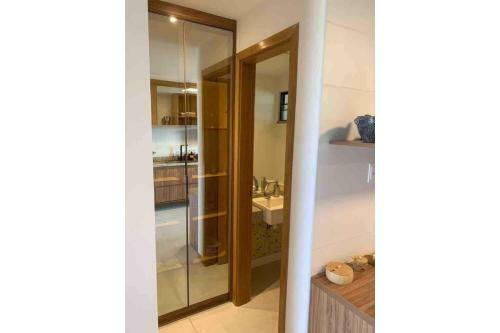 Lind�ssima Acomoda��o, Piscina, 30 Passos Da Praia!