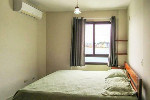 Apartamento Apto A Beira-mar Com Piscina Em Martim de Sa Sp