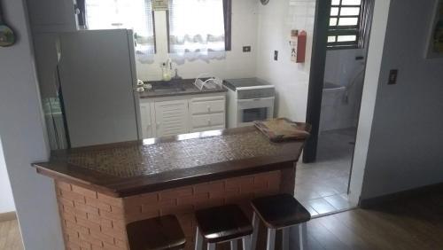 Lindo Chal� Com Vista Para Campos Do Jord�o