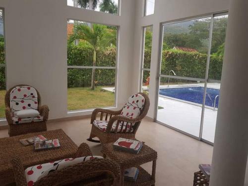 Villa Espectacular Casa En Condominio San Marcos Poblado