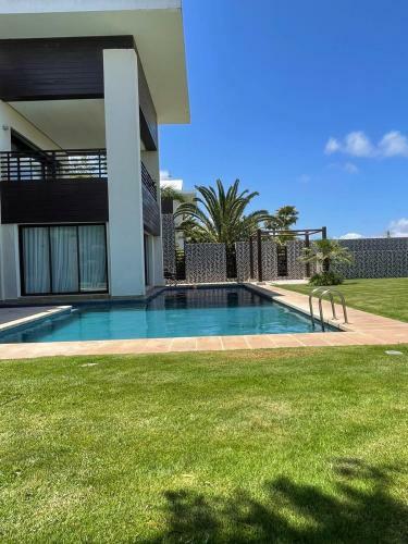 Magnifique Villa de 1500m^avec Piscine