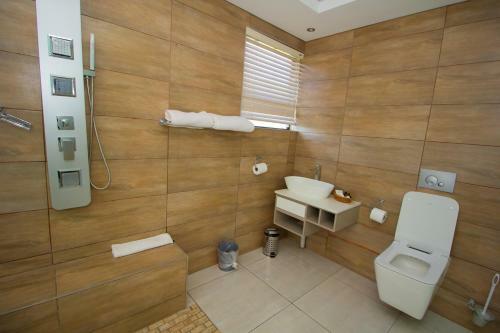 Impecto House