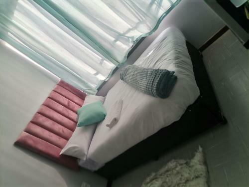 Lovely Bachelor Apartment With Free Outdoor Parking