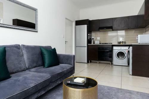 Apartamento Alimama Spaces: The Manson's Greenstone