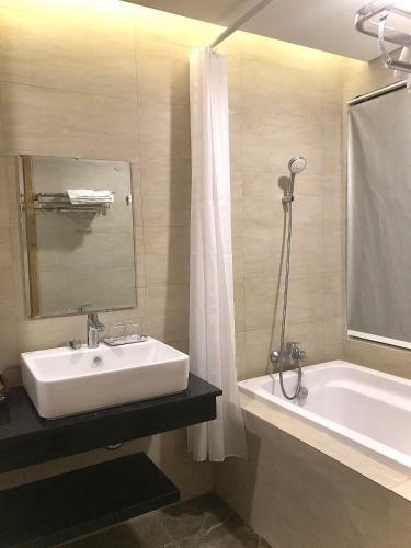 Apartamento C?n H? Flc Sea Tower Quy Nh?n