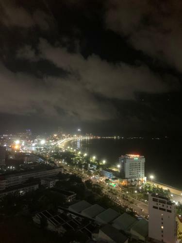 Apartamento C�n 10 C?n Flc Sea Tower Studio Gi??ng ?�i 4 Ng??i
