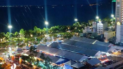Apartamento C�n 10 C?n Flc Sea Tower Studio Gi??ng ?�i 4 Ng??i