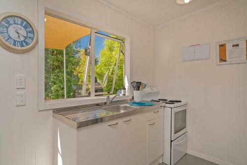 Rangimarie On Kenwood- Matarangi Holiday Home