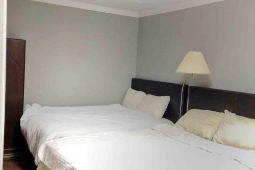 Niagara Fall Holiday Home - Close To The Fall, 3 Mins Drive