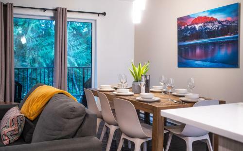 Apartamento Alpine Escape By Revelstoke Vacations