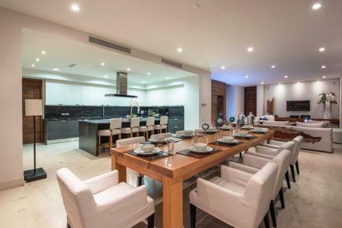 New Oceanfront Luxury Villa In Puerto Vallarta