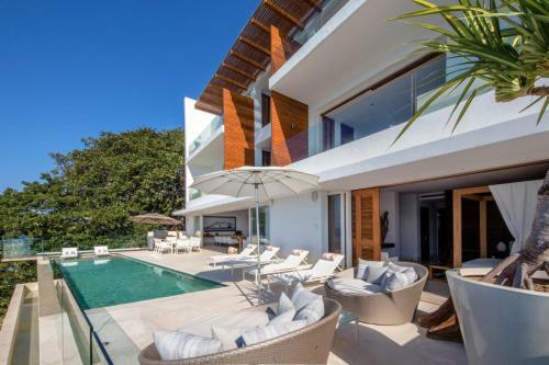 New Oceanfront Luxury Villa In Puerto Vallarta