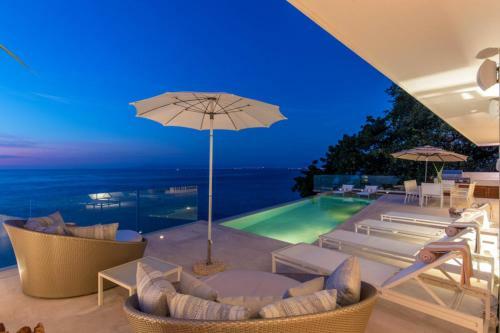 New Oceanfront Luxury Villa In Puerto Vallarta