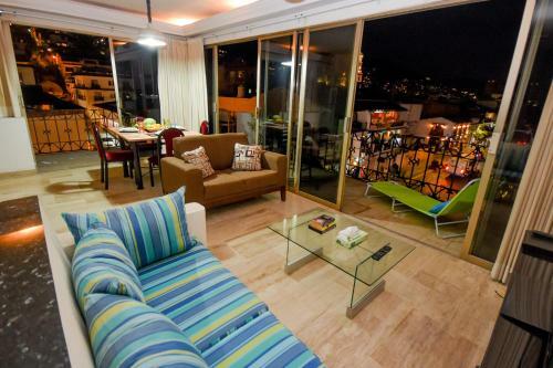 Apartamento Condominio Oceano Oro