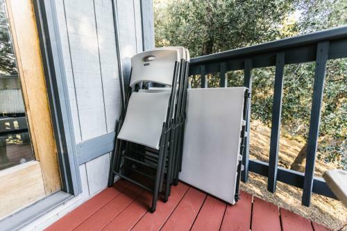 Crestline Luxury All-suite Retreat With Lakeview