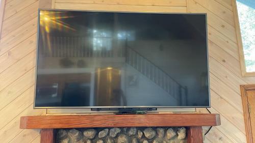 Crestline Luxury All-suite Retreat With Lakeview
