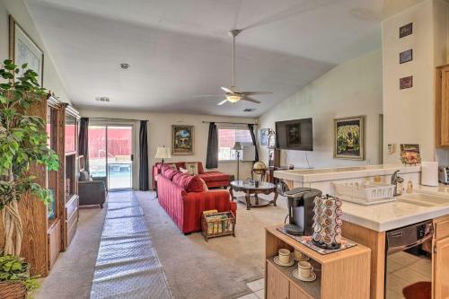 Desert Hot Springs Retreat With Pool And Grill!