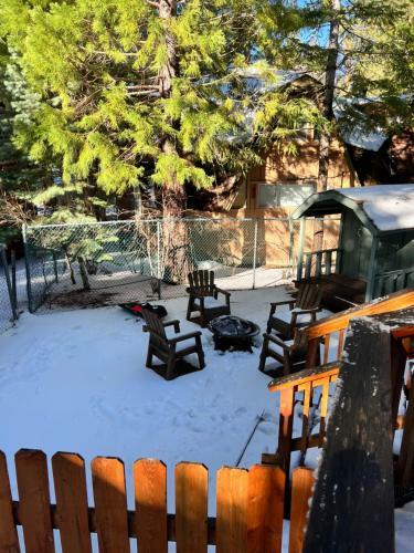 Beautiful Decorated Cabin 7000 Feet Above The Clouds