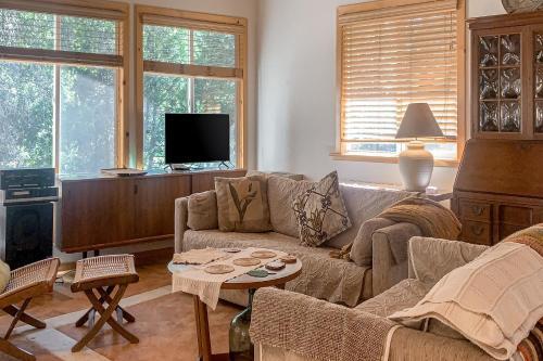 Holiday Hideaway