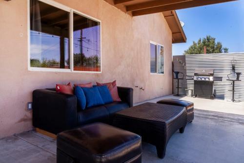 Joshua Tree Backyard Retreat - Walk To Shops And Restaurants