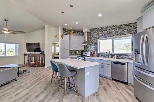 Desert Getaway With Mtn Views Near Joshua Tree!