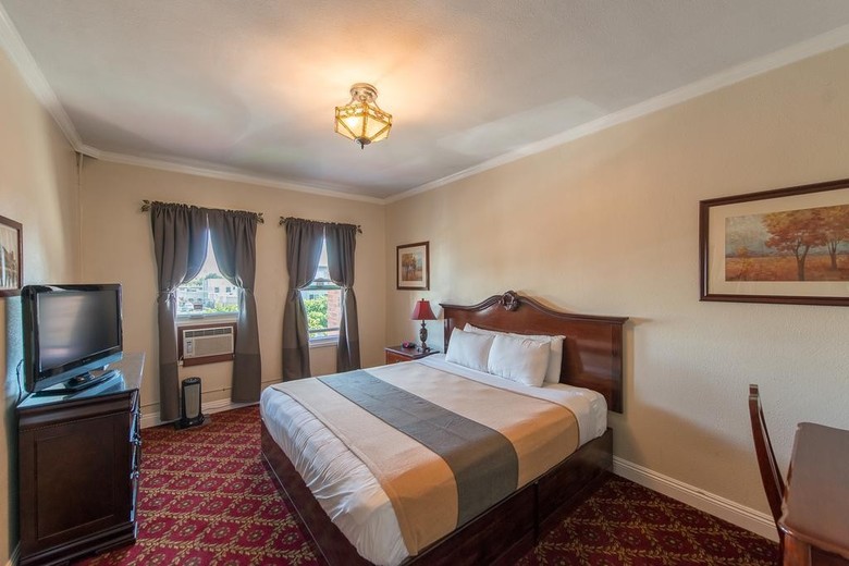 Hollywood Historic Hotel