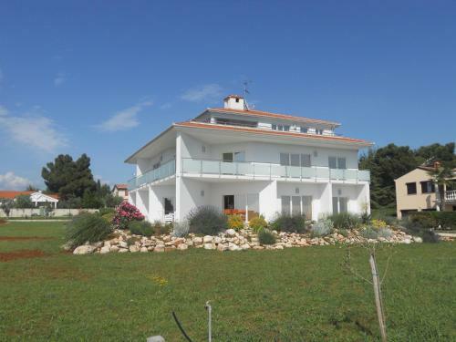 Apartments Alen