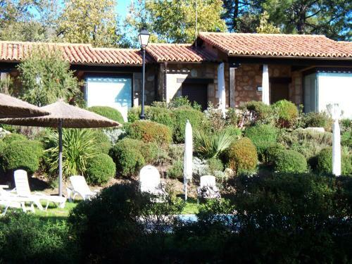 Apartamentos El Roble
