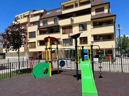 Cite Jardin Apart @ 2 Bedroom Apartment