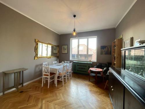 Artistic 2bd Apartment In A Peaceful Neighbourhood In Sofia