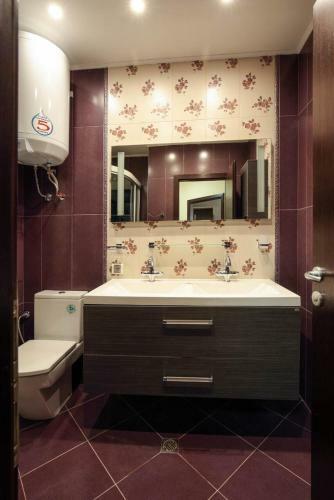 Lovely 1bd Apartment With Pool View In Golden Sands