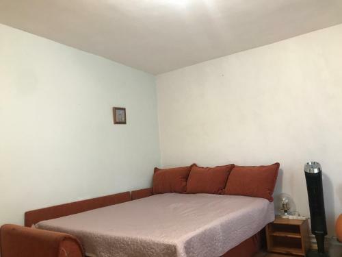 Prostorn� Byt Ve Vile Se Zahradou