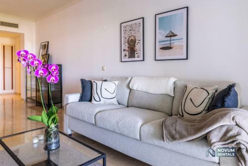 Apartamento 2 Bdrm Modern Getaway W/ Majestic Mountain Views