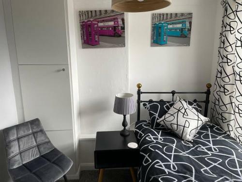 Inviting 3-bed Town House In Boston Just Renovated