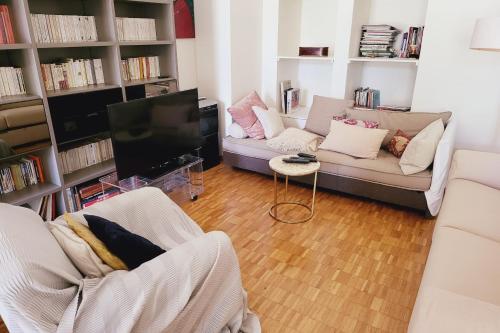 Apartamento Nice Apt With Terrace In The Historical Center !