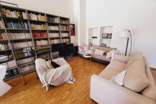 Apartamento Nice Apt With Terrace In The Historical Center !