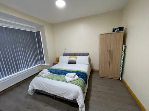 Apartamento City Road Birmingham Studios From Oofy With En-suites