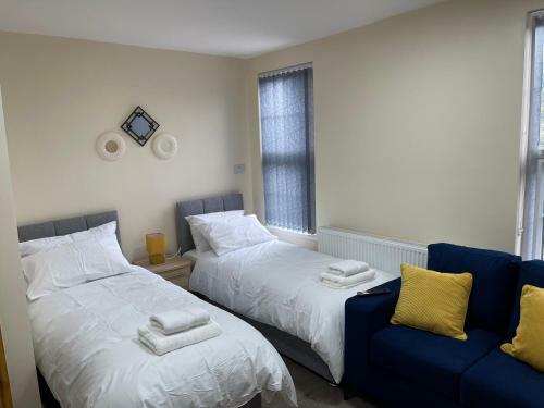 Apartamento City Road Birmingham Studios From Oofy With En-suites