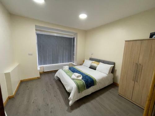 Apartamento City Road Birmingham Studios From Oofy With En-suites