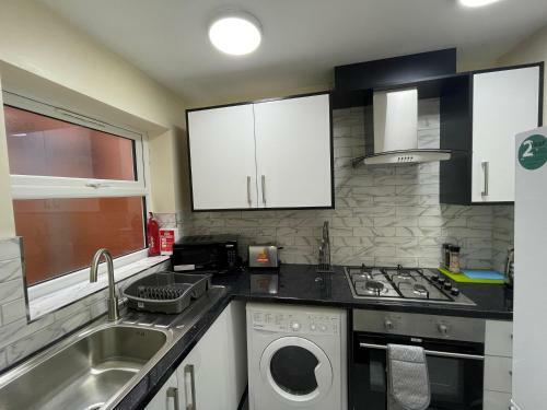Apartamento City Road Birmingham Studios From Oofy With En-suites