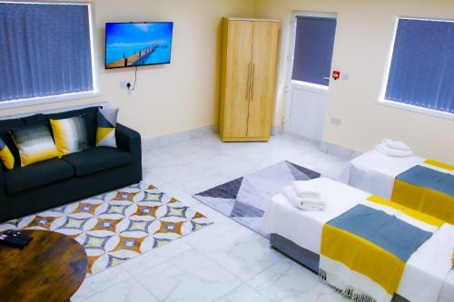 Apartamento City Road Birmingham Studios From Oofy With En-suites
