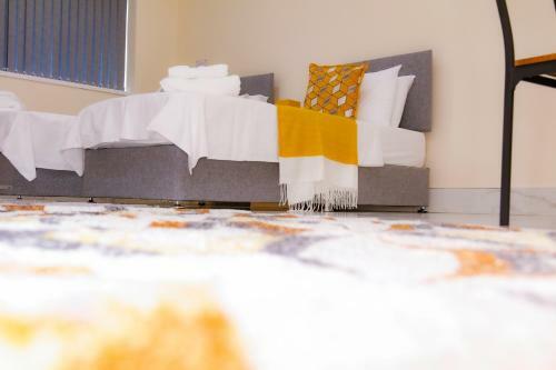 Apartamento City Road Birmingham Studios From Oofy With En-suites