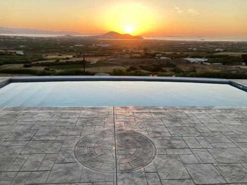 Apartamento Uphill Stoned House With Breathtaking Sunset View.