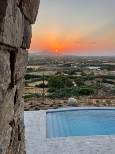 Apartamento Uphill Stoned House With Breathtaking Sunset View.